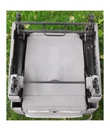 2008 kia Sedona two gray fold down middle seats mini van - £314.65 GBP