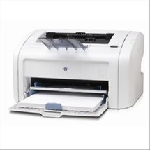 REDUCED 15%--HP 1018 LaserJet Monochrome Printer + NIB Toner - £79.88 GBP