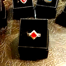 Gorgeous! Simulated Ruby and Rhinestone ring Sz7 - $24.75