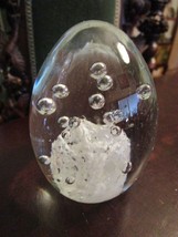 Crystal Paperweight Bubbles And Snow, Unsigned, 3 1/2&quot; Tall - £23.65 GBP