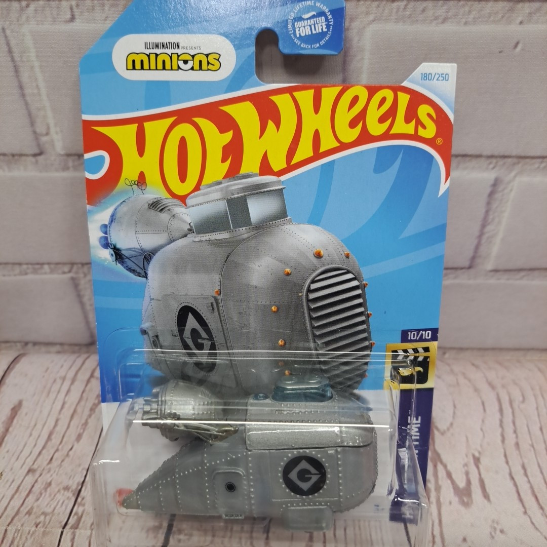 HTF Hot Wheels 180/250 Grumobile 10/10 HW Screen Time - $5.00