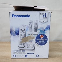 PANASONIC KX-TGD533 WHITE EXPANDABLE CORDLESS PHONE,3 HANDSETS,ANSWERING... - $1,135.49 MXN