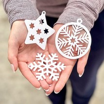 Set of 4 Unique Christmas Tree Snowflake Ornaments - £6.38 GBP