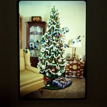 Christmas Day 1994 Amazing Tree Decorations Gifts VTG 35mm KODACHROME Slide - £7.77 GBP