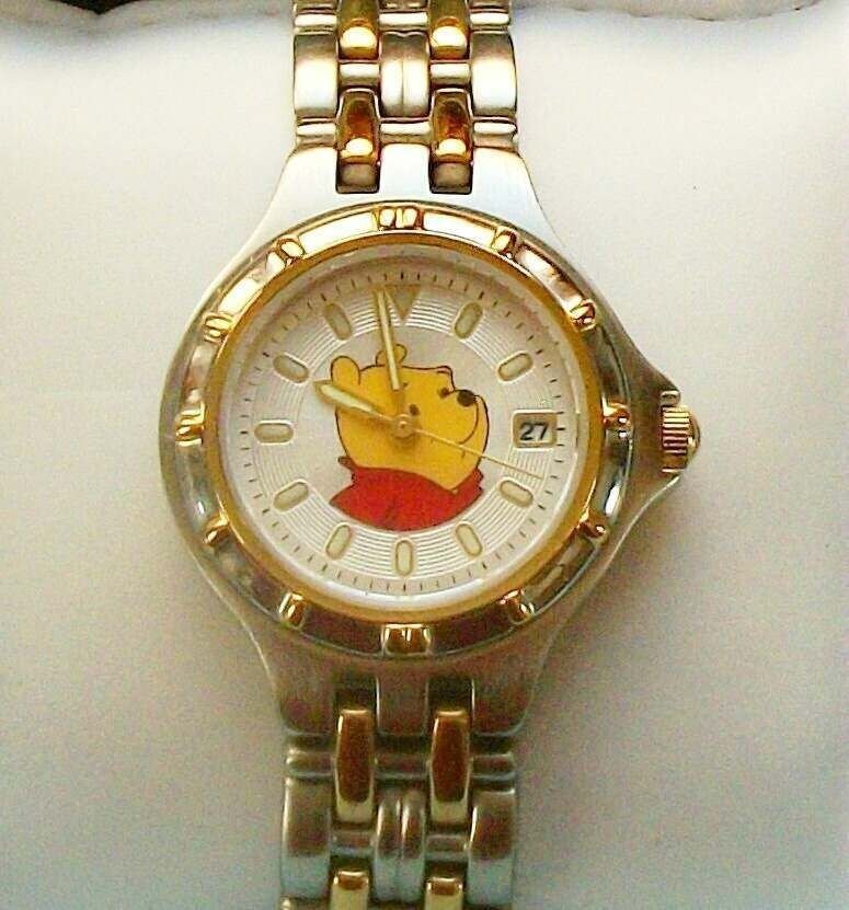 Primary image for Disney Calendar Winnie Pooh Watch! Lumbrite Number Markers And hands! New
