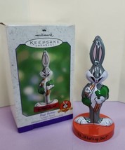 Hallmark Keepsake Ornament 2000 Bugs Bunny Looney Tunes Pressed Tin MIB Cake Top - $13.65