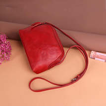 Vintage leather handbags - £81.10 GBP