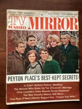 Tv Radio Mirror - May 1966 - Ryan O&#39;neal, Patty Duke, Chris Noel, Tina Louise - £5.52 GBP