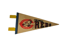 VINTAGE 1970s Cincinnati Reds Mini Pennant - $14.84