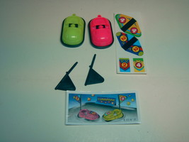 Kinder - K03 31 Bumper cars + paper + sticker - surprise egg - $2.05 CAD