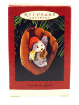 HALLMARK KEEPSAKE CATCH THE SPIRIT CHRISTMAS ORNAMENT 1995 (QX5899) - $10.99