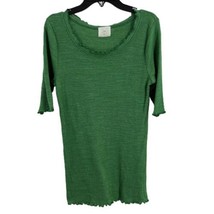 Anthropologie T.LA Green Ribbed Lettuce Trim Crew Neck Half Sleeve Top Medium - £18.07 GBP