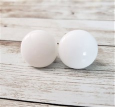 Vintage Screw On Earrings - White Rounded Circular 1&quot; - £9.23 GBP