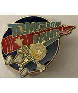 Disney Donald Duck Tomorrow Land 1986 Space Suit Small Lapel Pin Vintage - $13.30 CAD