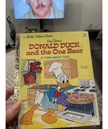 Walt Disney&#39;s Donald Duck and the One Bear A Little Golden Book Turn Abo... - $113.57 MXN