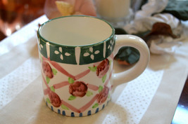 * Tracy Porter Cup Signed Autographed 1999 Hand Painted Green Pink Flower - $25.00