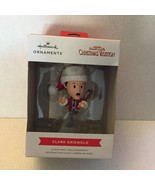 NEW Hallmark National Lampoon Christmas Vacation Clark Griswold Figure O... - $21.39 CAD