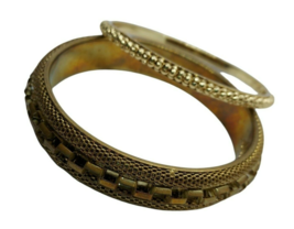 Vintage Lot Bangle Bracelets Signed GRAZIANO Mod Gold Tone textured - £10.33 GBP