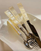 Pearl Flatware Set of 8 Pcs, Elegant Italian Giada Cutlery, Ivory Silver... - $2,683.68 MXN