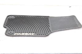 12-18 VOLKSWAGEN PASSAT Front and Rear Floor mats F151 image 4