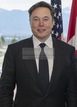 Elon Musk Patriotic American Flag Tesla Space X Ceo 2019 5X7 Photo - £7.66 GBP