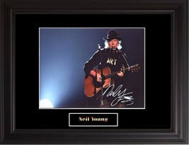 Neil Young Autographed Photo - £216.79 GBP