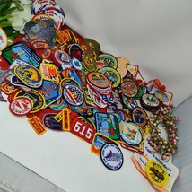 Huge Lot of 250+ 1970s 1980s 1990s Early 2000s Boy Scouts BSA Patches Ba... - $4,659.61 MXN