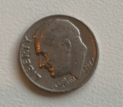 1977 US Dime Roosevelt No Mint Mark Rim Error Off Center Misaligned Coin RARE - £7.78 GBP
