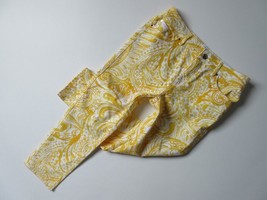 NWT Chico&#39;s Santorini Scroll Platinum Crop in Daffodil Yellow Slim Jeans 0 / 4 - £21.30 GBP