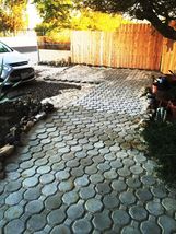 Keyhole Interlocking Driveway Paver Molds 18+2 Edgers FREE! Make 1000s of Pavers image 3