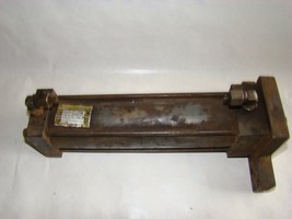 Miller Hydraulic Cylinder Y70363 2 1/2 x 8 1/2&quot; - £21.07 GBP