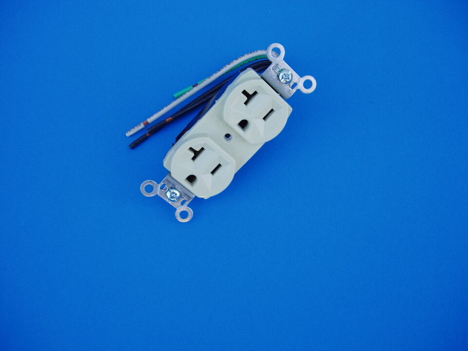 Pass &amp; Seymour CRL5362-SCI split circuit constr. grade 20 amp receptacle... - $2.27