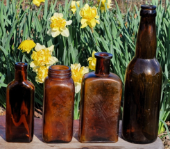 Amber Glass Bottles Beer Medicine 70 to 100 Years Old Rustic Cabin Brown - £19.18 GBP