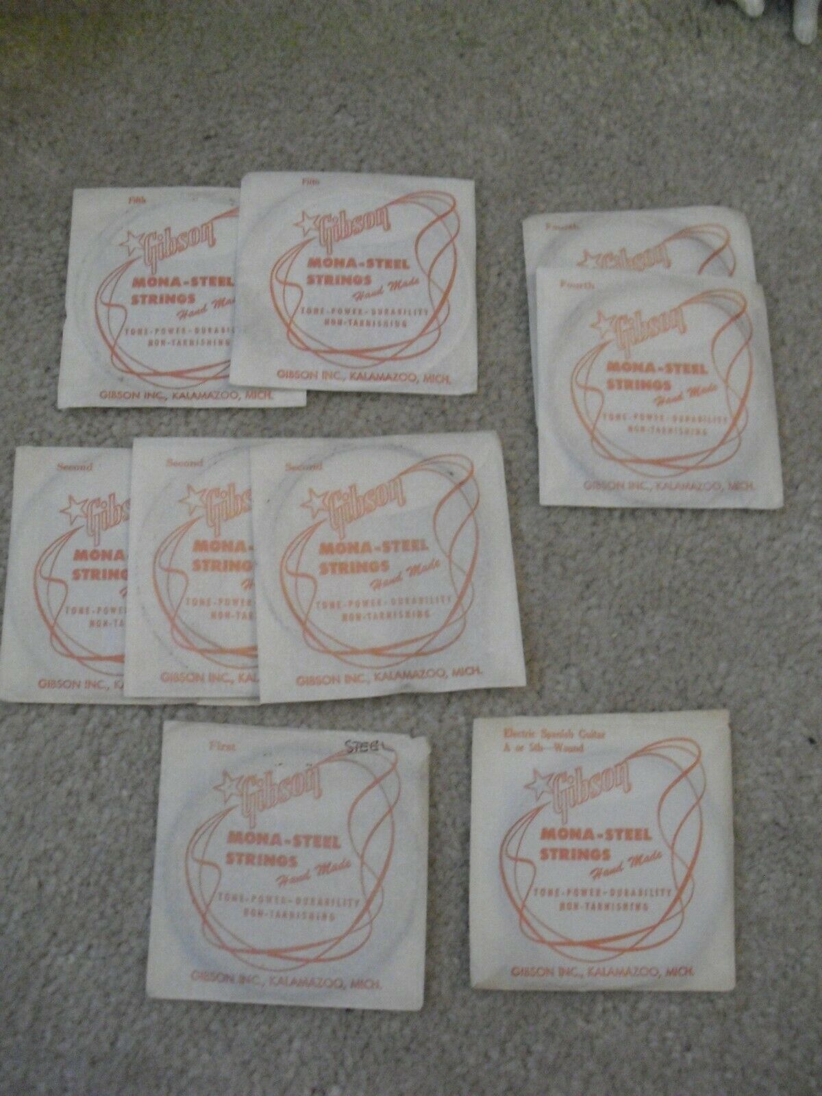 Primary image for Lot of 8 Vintage Gibson Mona Steel Guitar Strings NIP First Second Fourth Fifth