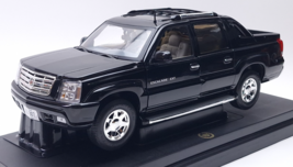 ERTL AMERICAN MUSCLE ELITE ED. 2002 CADILLAC ESCALADE EXT . 1:18 Scale D... - $79.50