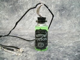 Glow n Dark Mini Magic Potion Bottle Costume Vial Necklace Witch Wizard Warlock - £10.96 GBP