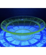 Uranium Depression Glass Bowl Doric Green by Jeannette Vintage Glows 193... - £18.98 GBP