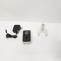 LifeShield SCH1R1-29 White &amp; Black Wired SCH1R0 Camera with Stand &amp; Powe... - $384.90 MXN