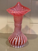 FENTON Art Glass Cranberry  Opalescent Spiral Swirl  Jack in the Pulpit Vase 8&quot; - £53.49 GBP