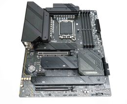 MSI MAG Z790 TOMAHAWK WiFi LGA 1700 ATX Intel Motherboard image 2