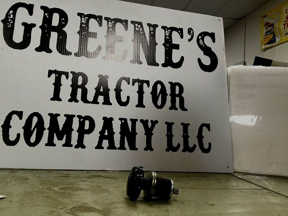 New OIL FILLER CAP FORD MASSEY TRACTOR D5NN6N6090A,83907851 - $26.66
