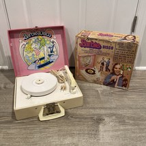1976 Vanity Fair Barbie Disco Record Player Model 107 in Original Box As Is - £32.00 GBP