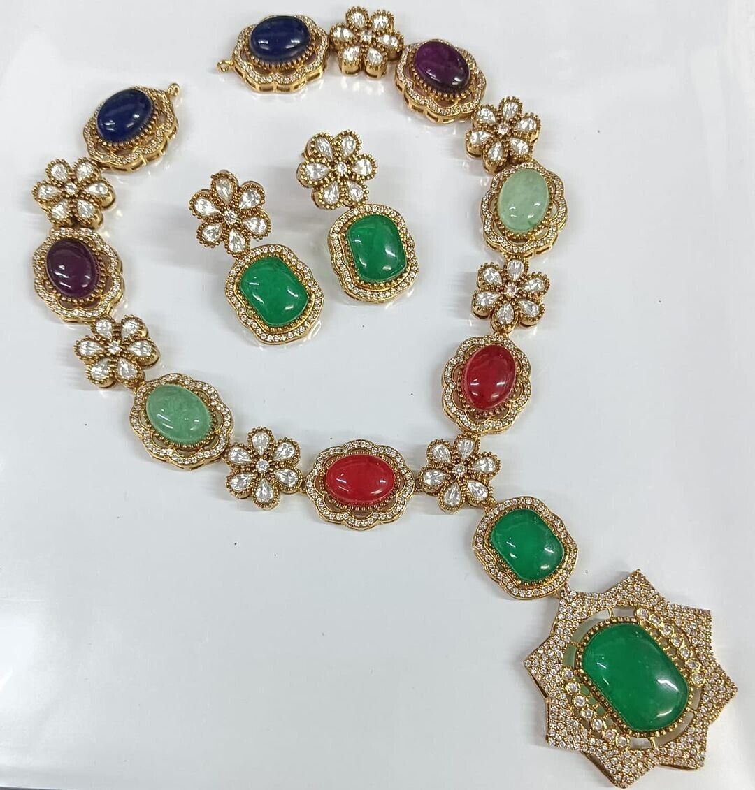 Indian Gold Plated CZ Bollywood Style Kundan Necklace Multicolor Jewelry Set - $237.49