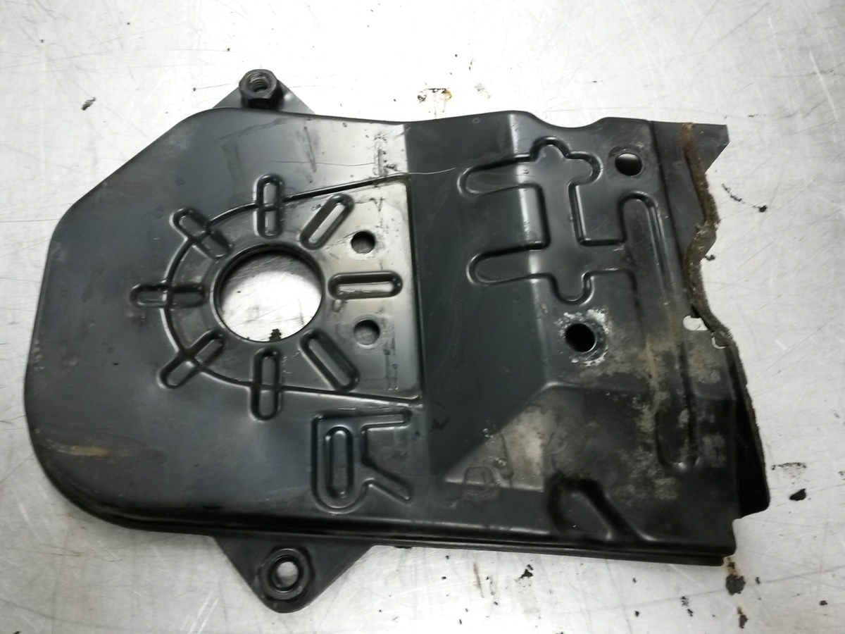 Right Rear Timing Cover For 96-97 Honda Passport  3.2 - $34.60