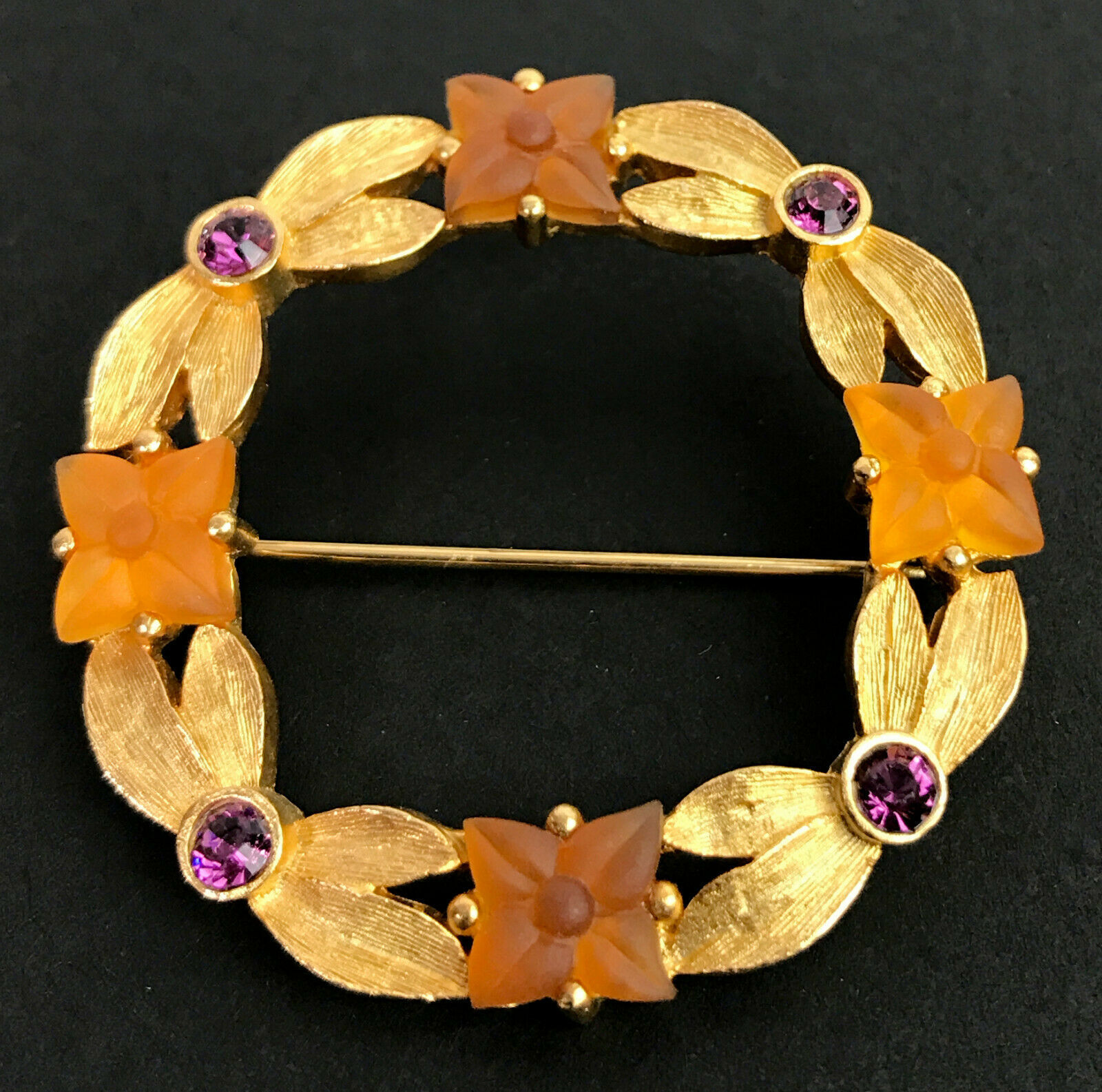 Lia Sophia Gold tone Metal Purple Rhinestone Floral Circular Brooch Pin - £14.52 GBP
