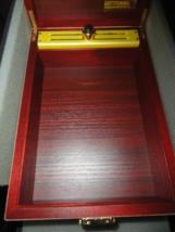 Michel Perrenoud Leather Travel Humidor 20 ct 10.5" L x 7.25"W x 3.25" H image 12
