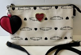 Betsey Johnson Women&#39;s Crossbody Beige White Two Tone Leather Zipper Hea... - $34.49