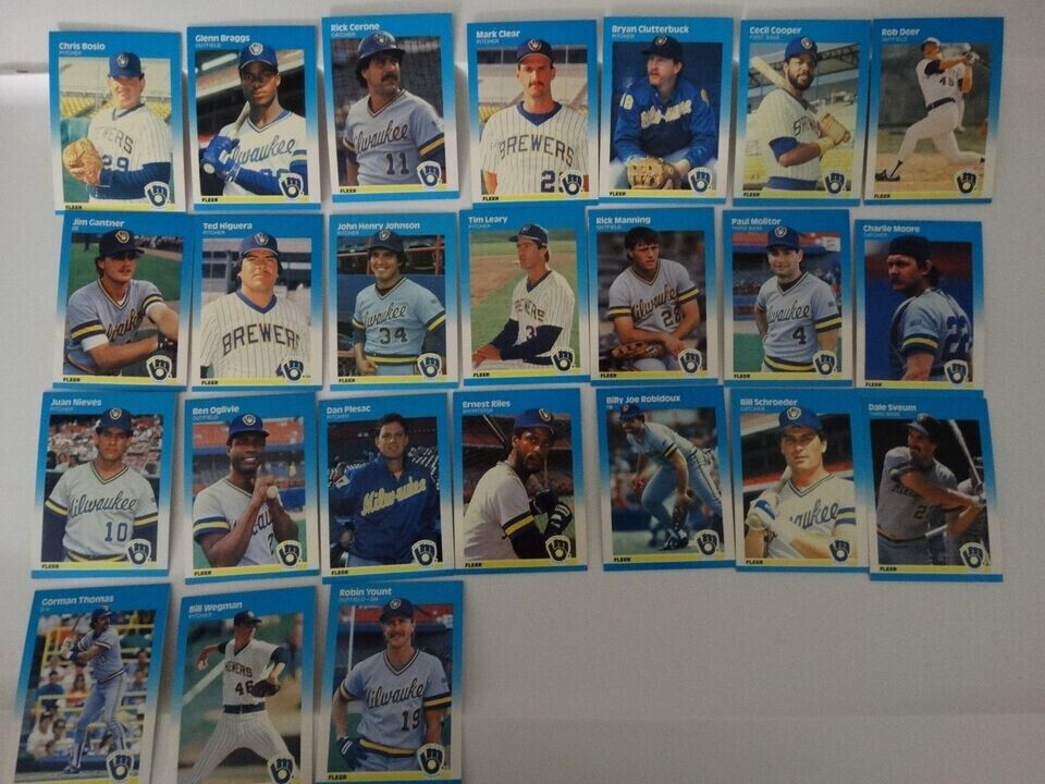 Primary image for 1987 Fleer Milwaukee Brewers Team Set Of 24 Baseball Cards