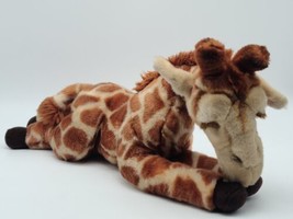 Toys R Us Geoffrey the Giraffe Laying Plush Collectible Stuffed Animal 2002 - $19.33