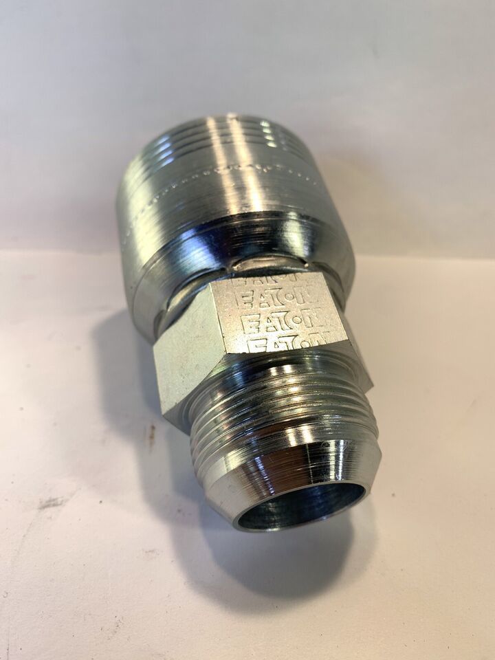 EATON AEROQUIP 4SA20MP20 Straight Fitting 1-1/4 NPT Male X -20 1-1/4 Mal... - $41.00